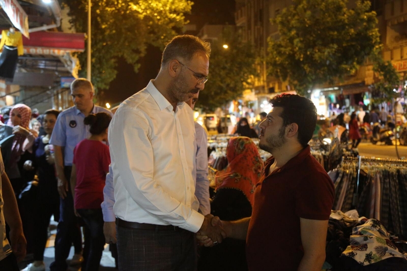 Başkan Kuş Hem Vatandaşla Bir Araya Geldi Hemde İlaçlama Çalışmalarını Denetledi