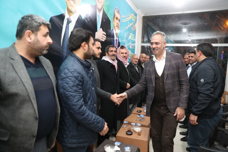 Başkan Mehmet Kuş Girmedik Ev Sıkmadık El Bırakmıyor