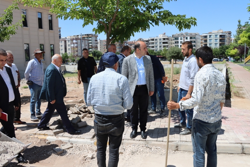 BAŞKAN NİHAT ÇİFTÇİ, KARAKÖPRÜ’NÜN ÇEHRESİNİ DEĞİŞTİRECEK ÇALIŞMALARIN MÜJDESİNİ VERDİ