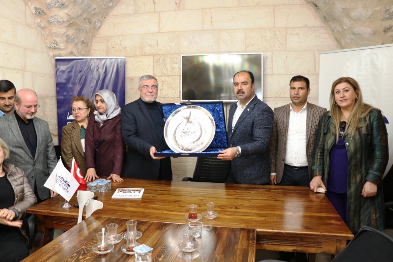 Başkan Nihat Çiftçi'den Kent Konseyine Ziyaret