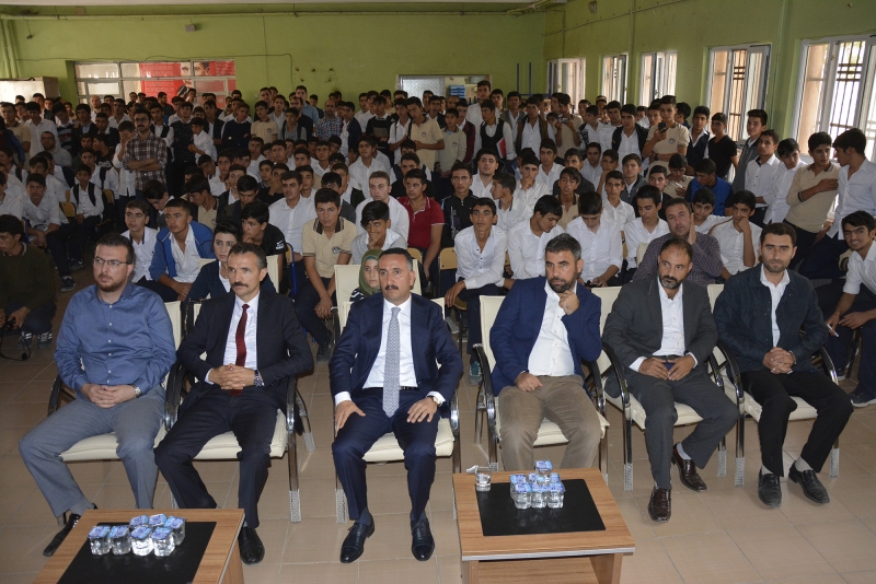 Başkan Resul Yılmaz öğrencilerle bir araya geldi