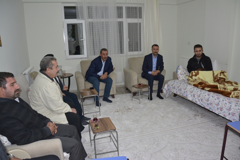 Başkan Resul Yılmaz Ağrı gazisini ziyaret etti