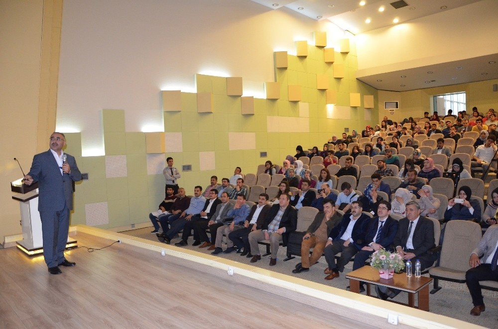 Harran Üniversitesinde medya ve ekran bağımlılığı semineri