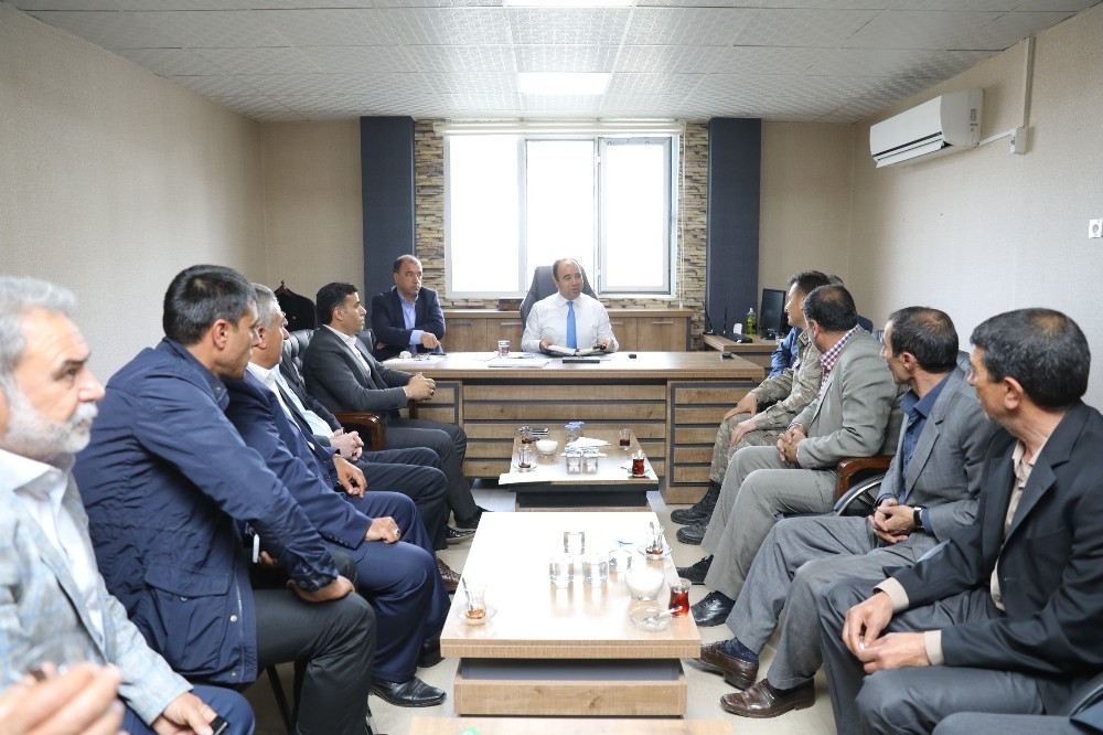 Viranşehir’de yol yapım çalışmaları sürüyor