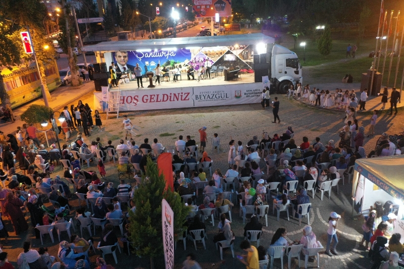 BİRECİK BAŞKAN BEYAZGÜL'ÜN HİZMETLERİYLE DEĞİŞİMİ YAŞIYOR