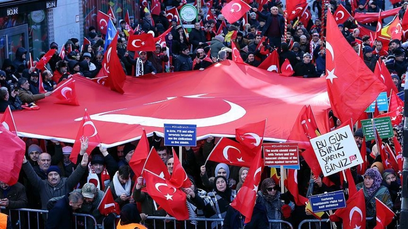 Brüksel'de Zeytin Dalı Harekatı'na destek mitingi