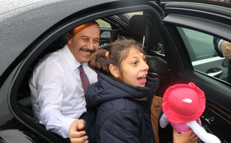 Bu Sevinç Herşeye Bedel