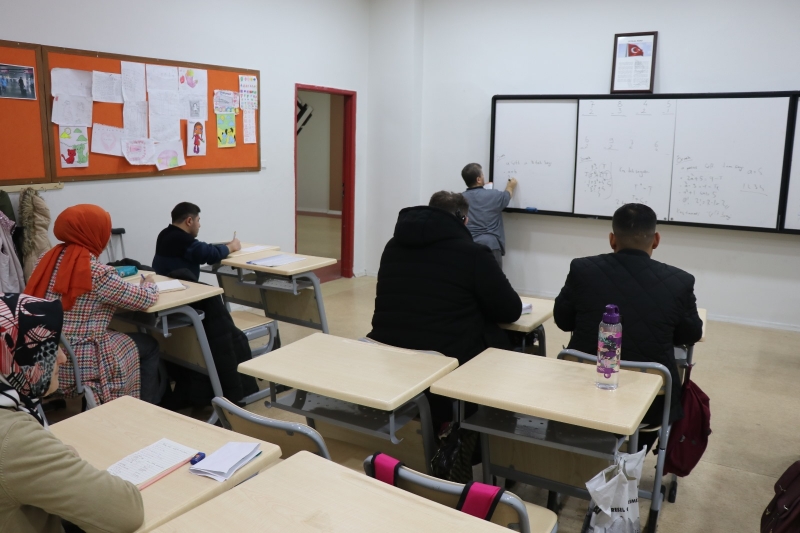 BÜYÜKŞEHİR BELEDİYESİ ENGELLİLER YAŞAM MERKEZİ YÜREKLERE DOKUNUYOR