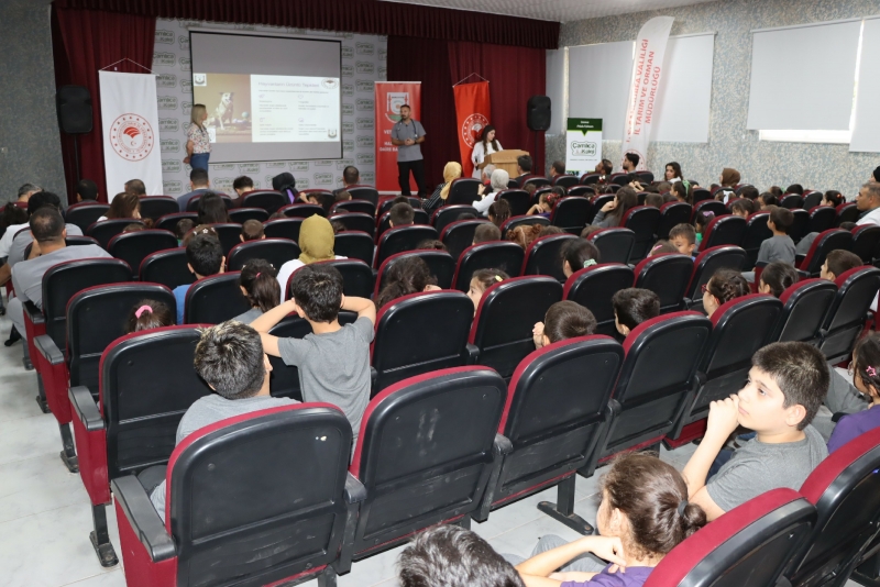 BÜYÜKŞEHİR BELEDİYESİ, MİNİK KALPLERE HAYVAN SEVGİSİNİ AŞILADI