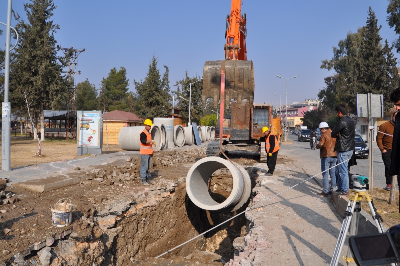 Büyükşehir Birecik'teki Yatırımlarını Sürdürüyor
