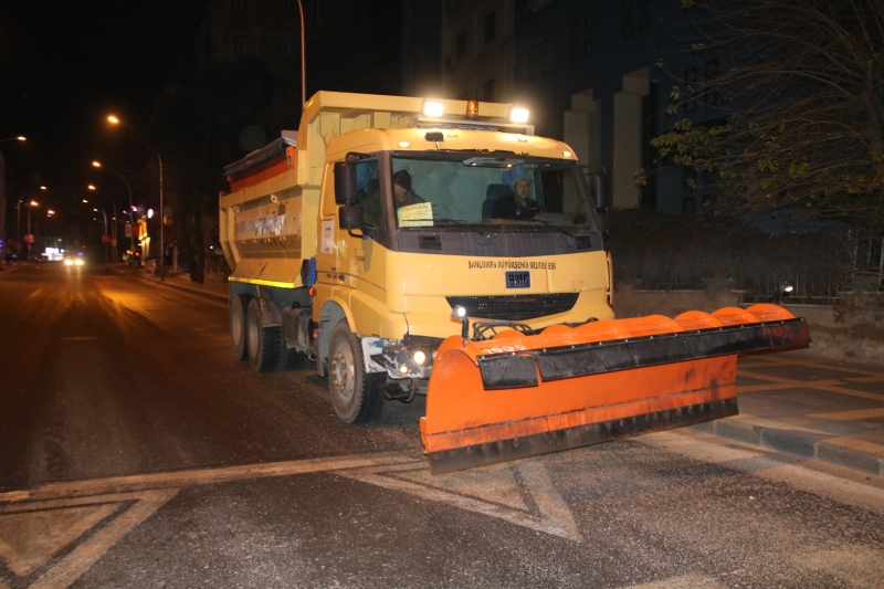 Büyükşehir Buzlanma Ve Don Olaylarına Karşı Önlemlerini Aldı