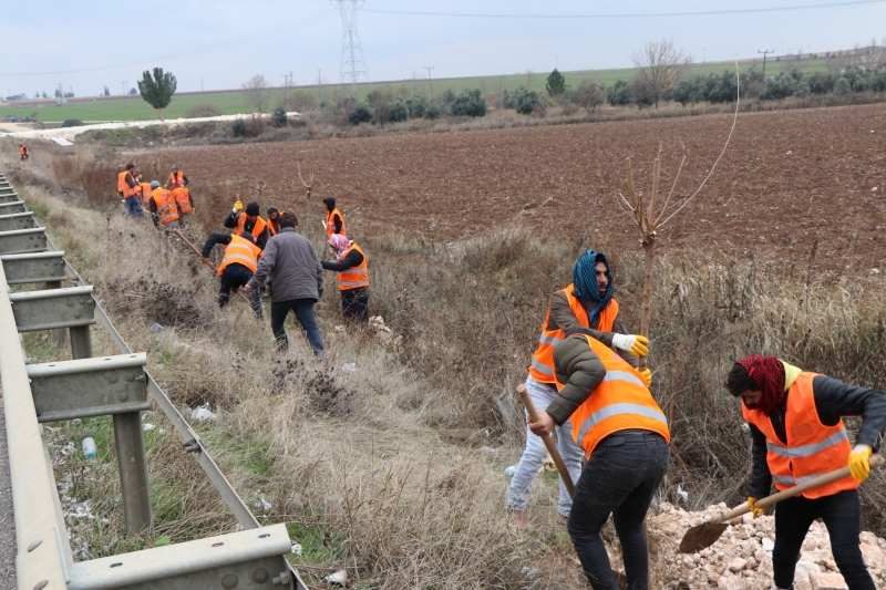 BÜYÜKŞEHİR ÇALIŞIYOR, ŞANLIURFA GÜZELLEŞİYOR
