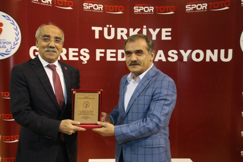 BÜYÜKŞEHİR GÜREŞ TAKIMI FİNAL MÜSABAKASINA KATILACAK