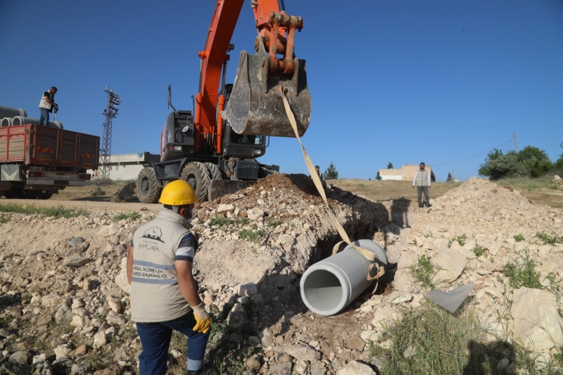 BÜYÜKŞEHİR, KARAKÖPRÜ KIRSALINDA 4 AYRI NOKTADA HİZMET VERİYOR