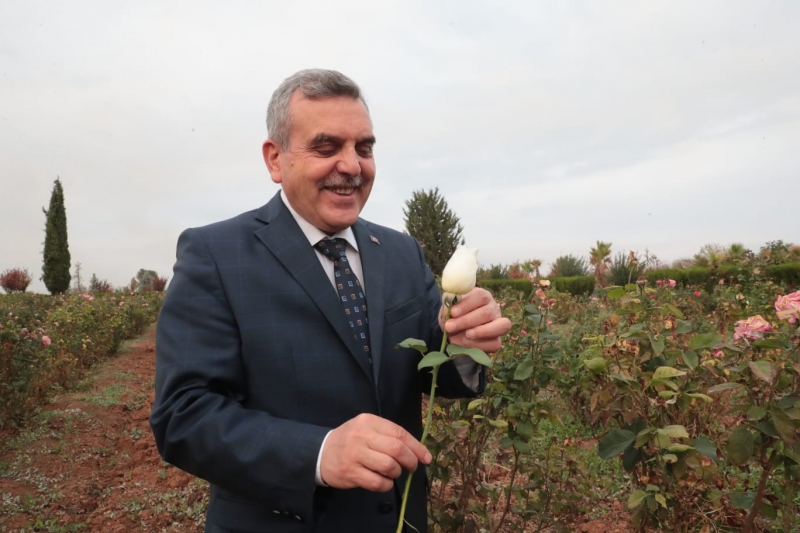 BÜYÜKŞEHİR KENDİ ÇİÇEĞİNİ ÜRETEREK YILLIK 1.5 MİLYON TL TASARRUF SAĞLAYACAK