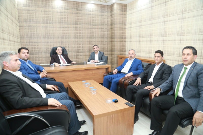 BÜYÜKŞEHİR MECLİSİNDEN MEHMETÇİK VAKFINA DESTEK