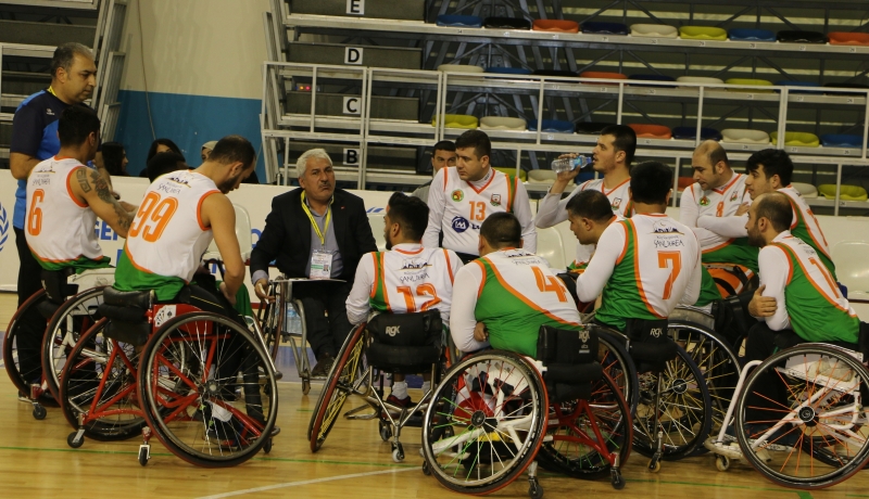 Büyükşehir Potada Lideliğini Sürdürüyor