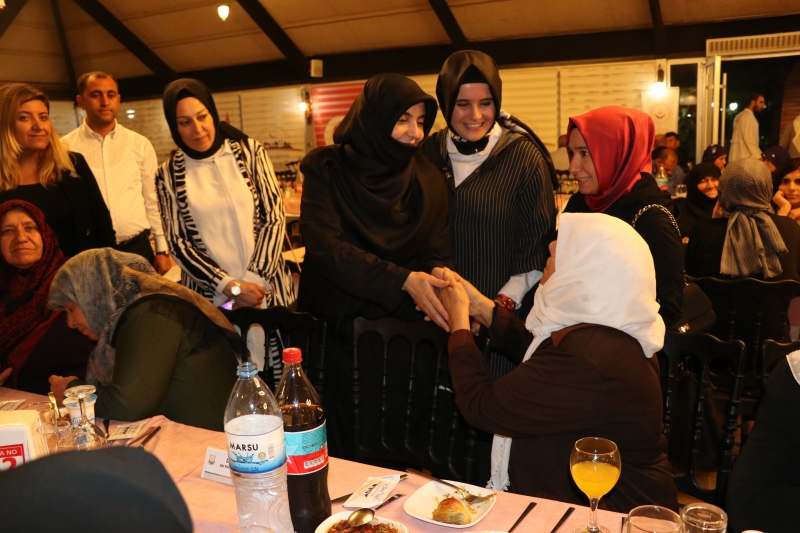 BÜYÜKŞEHİR, YEŞEREN ÇINARLARI AĞIRLADI