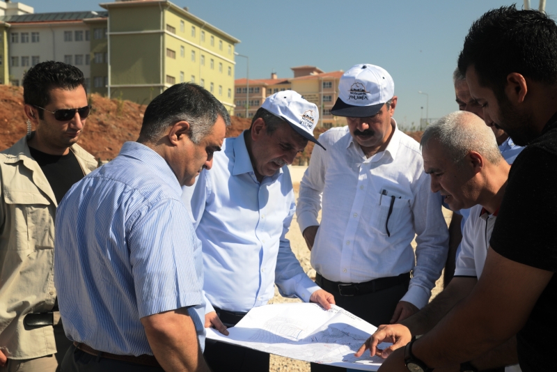 Büyükşehir Yol Yapım Çalışmalarına Hız Verdi