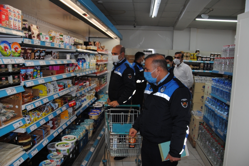 BÜYÜKŞEHİR ZABITA EKİPLERİ, DENETİMLERİNİ SÜRDÜRÜYOR