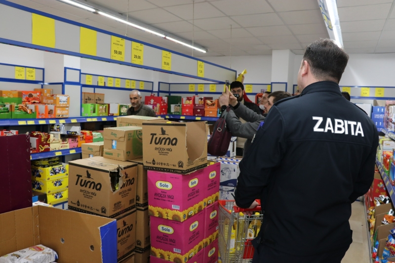 BÜYÜKŞEHİR ZABITA’DAN ‘’STOK YAĞ’’ DENETİMİ