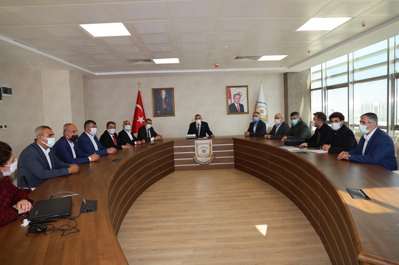 BÜYÜKŞEHİR’DE TOPLU İŞ SÖZLEŞMESİNDE İMZALAR ATILDI