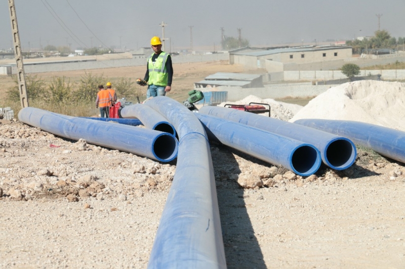 BÜYÜKŞEHİR’DEN AKÇAKALE’NİN SU SORUNUNA KESİN ÇÖZÜM