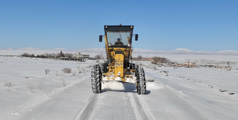 BÜYÜKŞEHİR’DEN KIRSALDA KARLA MÜCADELE ÇALIŞMASI