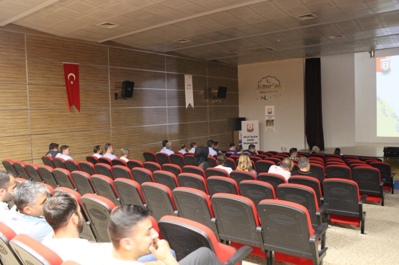 BÜYÜKŞEHİR’DEN PERSONELLERE EĞİTİM SEMİNERİ