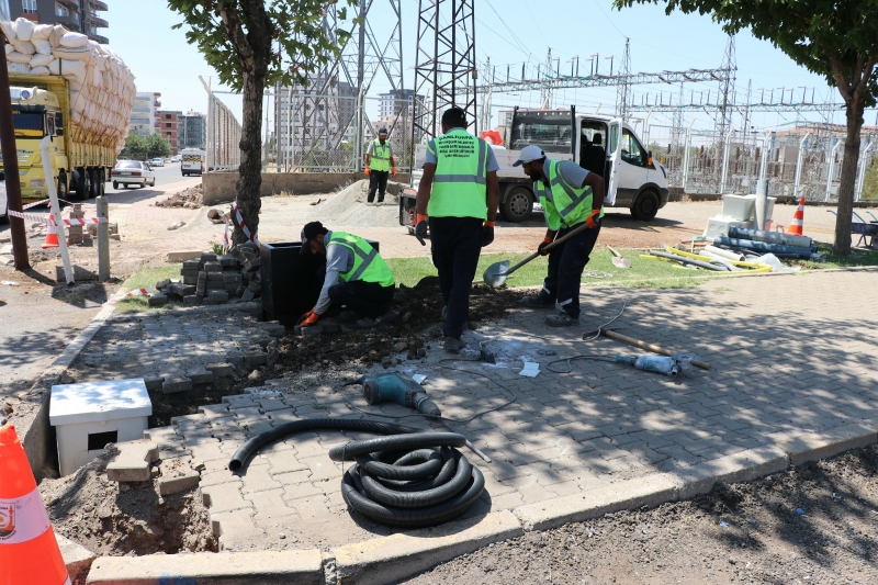 BÜYÜKŞEHİR’DEN SİVEREK’TE TRAFİK SİNYALİZASYON ÇALIŞMASI