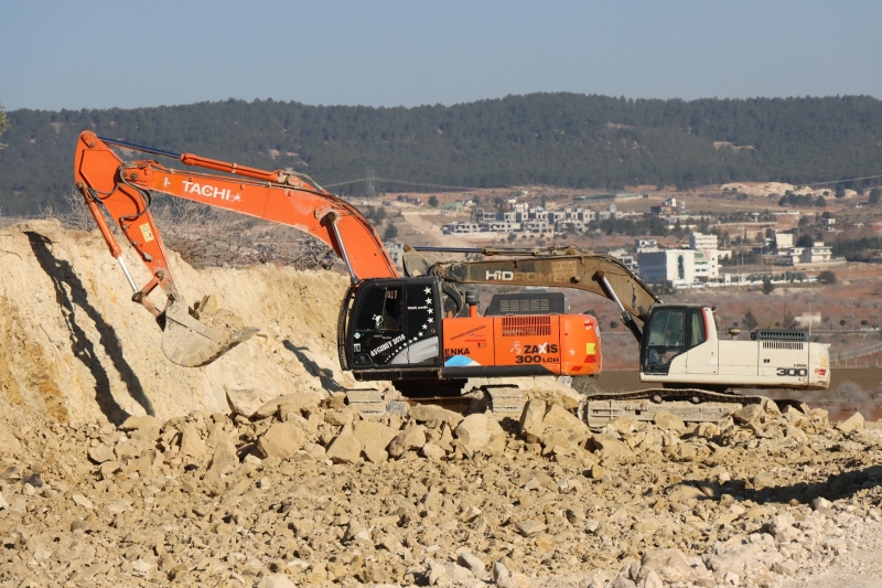 BÜYÜKŞEHİR’DEN ULAŞIMA KALICI ÇÖZÜMLER