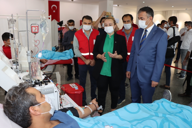 BÜYÜKŞEHİR'İN İMMÜN PLAZMA KAMPANYASIYLA COVİD-19'LULAR ŞİFA BULACAK