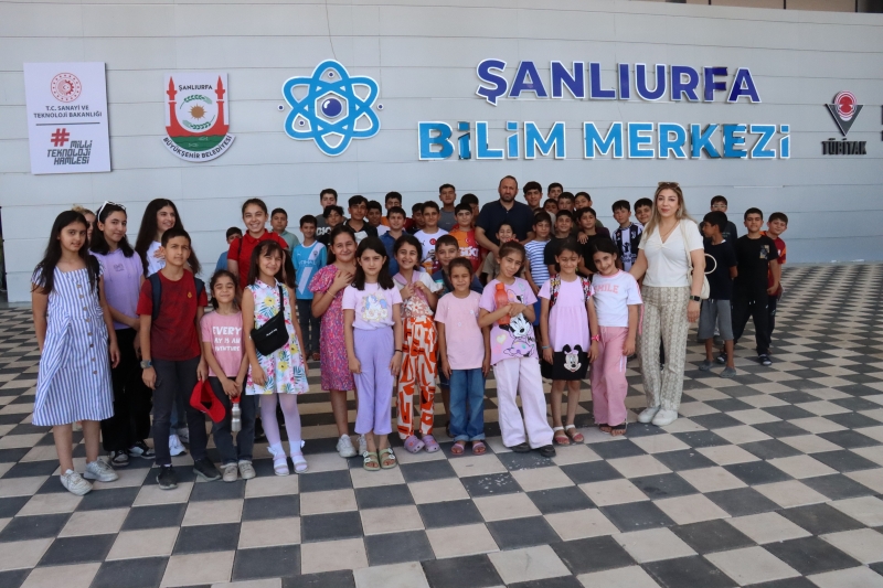 BÜYÜKŞEHİR’İN MİNİK KURSİYERLERİ BİLİMLE BULUŞTU