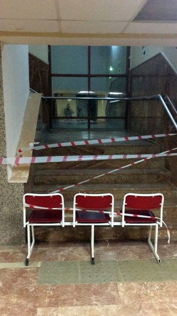 Hastanede merdiven boşluğuna düşen vatandaş öldü