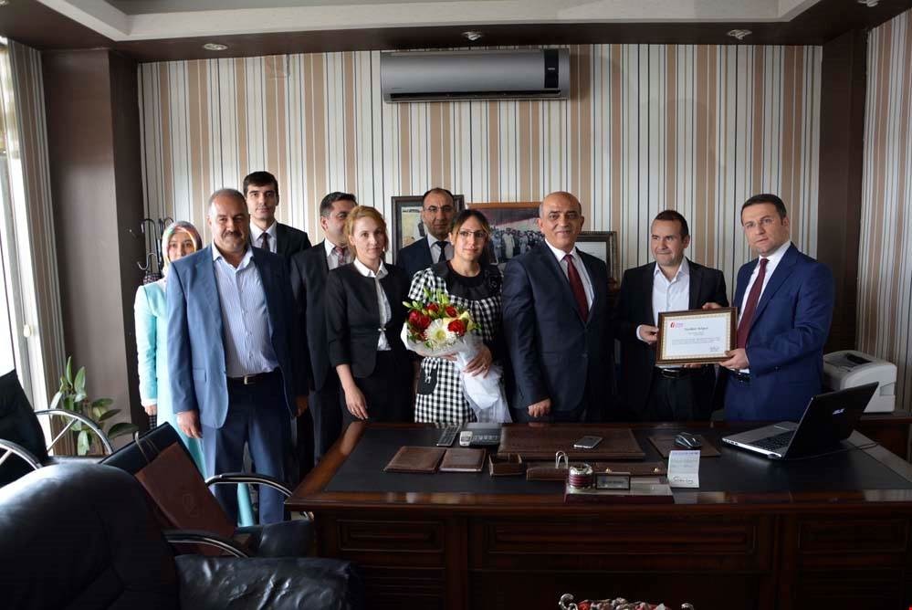 Kaymakam Ömer Çimşit’ten vergi rekortmenine ziyaret