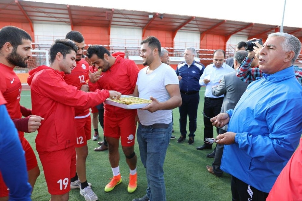 Çiftçi amatör sporcular ile bir araya geldi