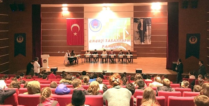 Ortaokul öğrencileri enerji tasarrufuna dikkat çekti
