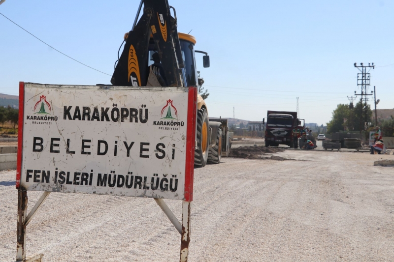 ÇAMLIYAYLA’DA YENİ YOLLAR HİZMETE SUNULUYOR