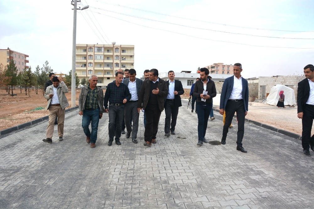 Ceylanpınar’da yol yapım çalışmaları hızlandı