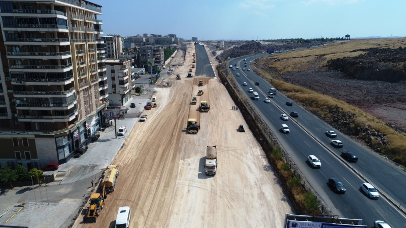 Çevik Kuvvet kavşagı sonunda asvalta kavuştu.