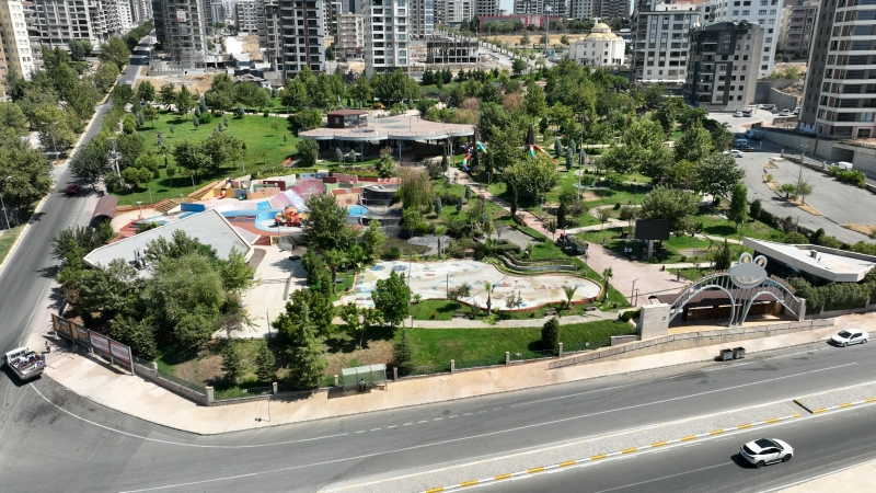 ÇOCUK OYUN DÜNYASI FAALİYETE GİRİYOR