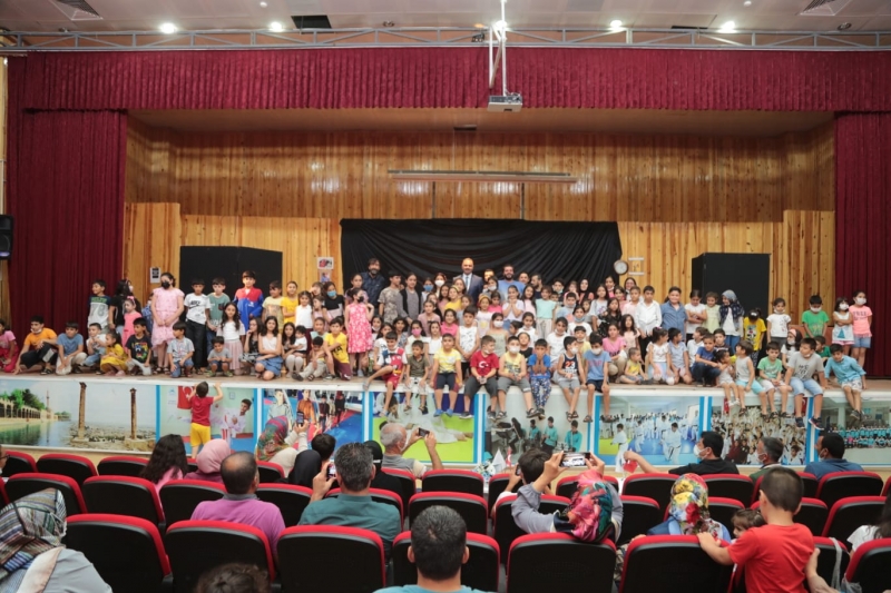 Çocuk tiyatrosu izleyici ile buluştu