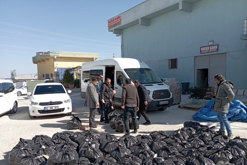 Çocuklar Gülsün Yeter