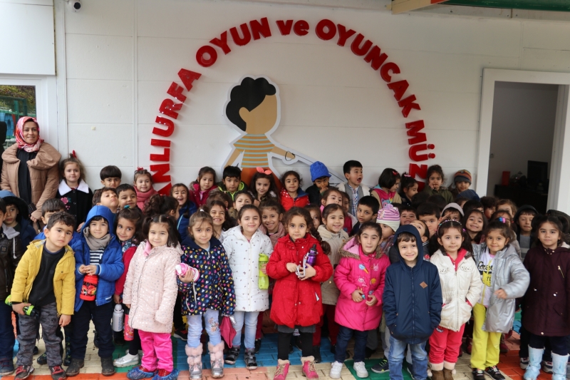 Çocuklar Oyuncak Müzesinde Doyasıya Eğleniyor