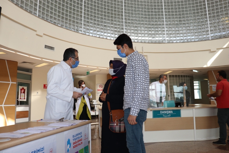 COVİD -19 İLE MÜCADELEDE ELLERİ YIKAMAK EN ETKİN YÖNTEMLERDENDİR