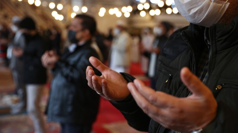 Cuma namazı sonrası camilerde yağmur duası