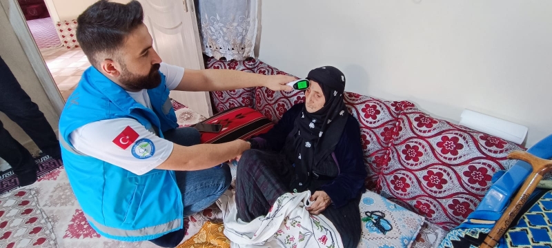 Cumhuriyetimizin 100. Yılında, 100 yaşını doldurmuş büyüklerimizi ziyaret ettik.