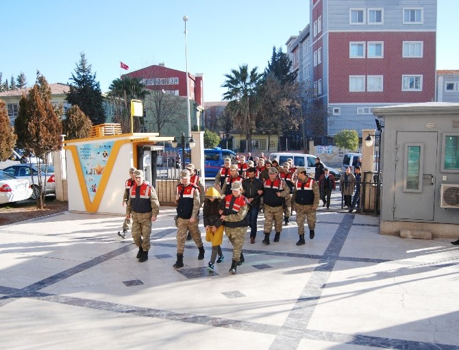 Bombalı eylem hazırlığındaki teröristler yakalandı