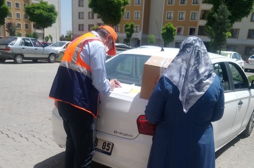 Şanlıurfa’da 3 bin aileye gıda kolisi