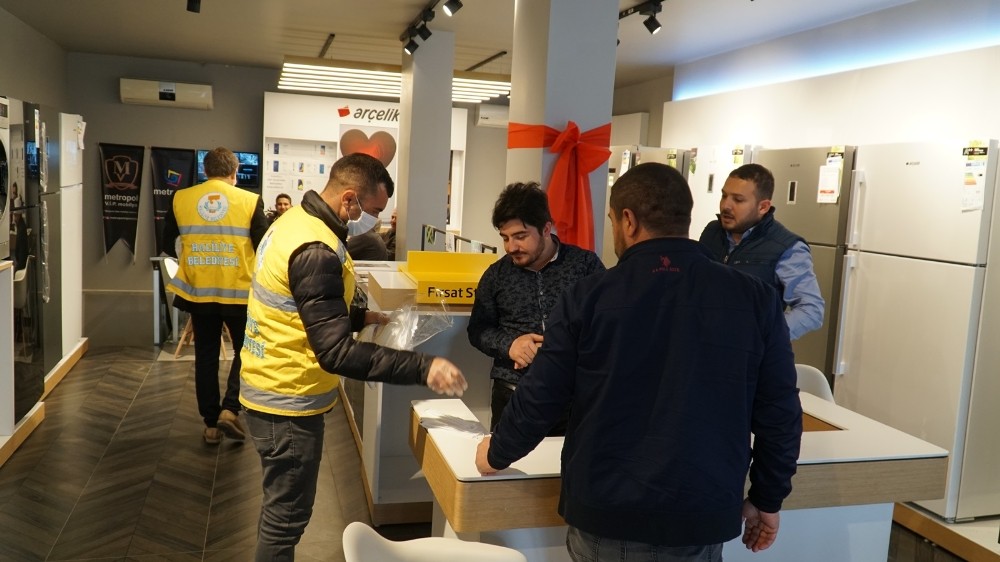 Şanlıurfa’da vatandaşlara ücretsiz maske